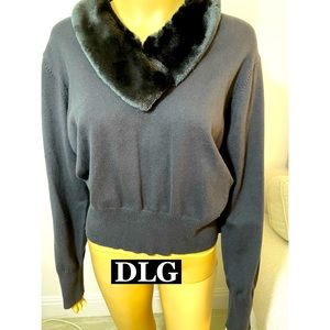 DLG, Black V Neck Faux Fur Sweater Sz PM